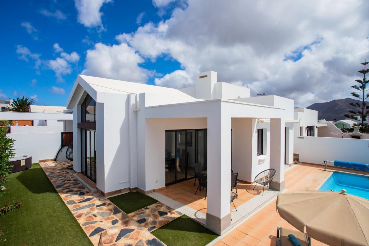 Вілла Casa Maurizio - Heated Pool, Hot Tub & Hammam Плайя-Бланка Екстер'єр фото